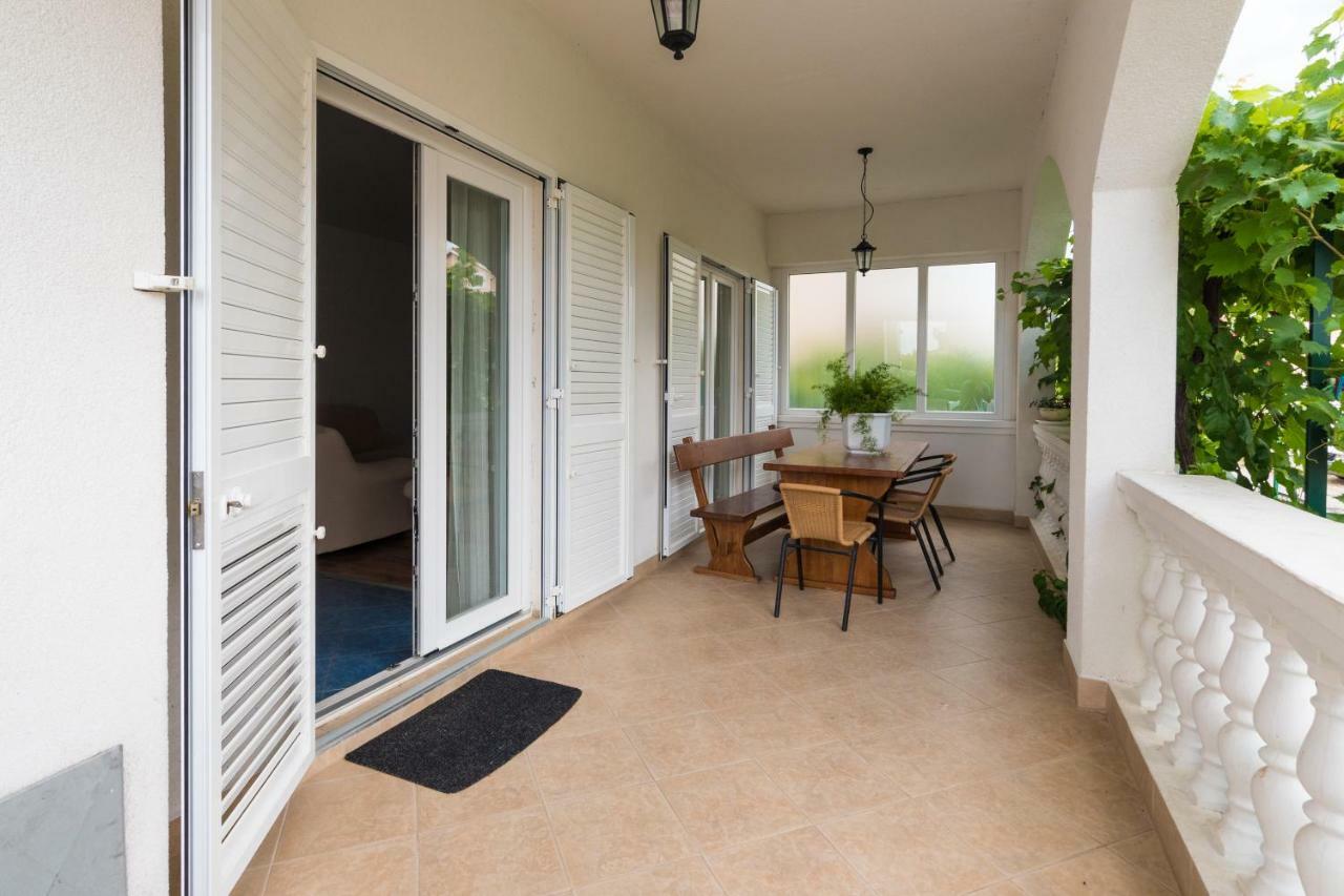 Apartman Bilac Vodice Exterior photo