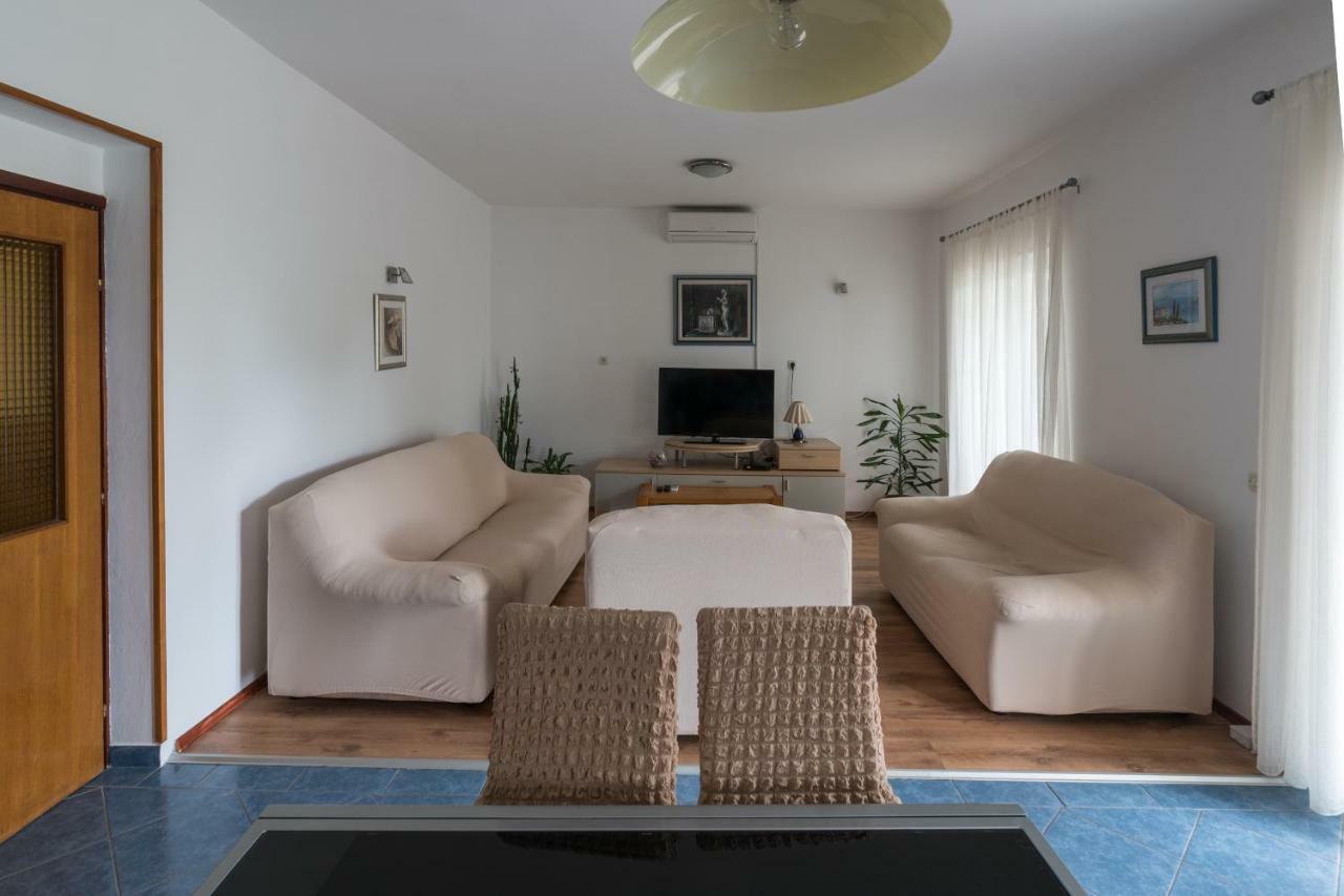 Apartman Bilac Vodice Exterior photo